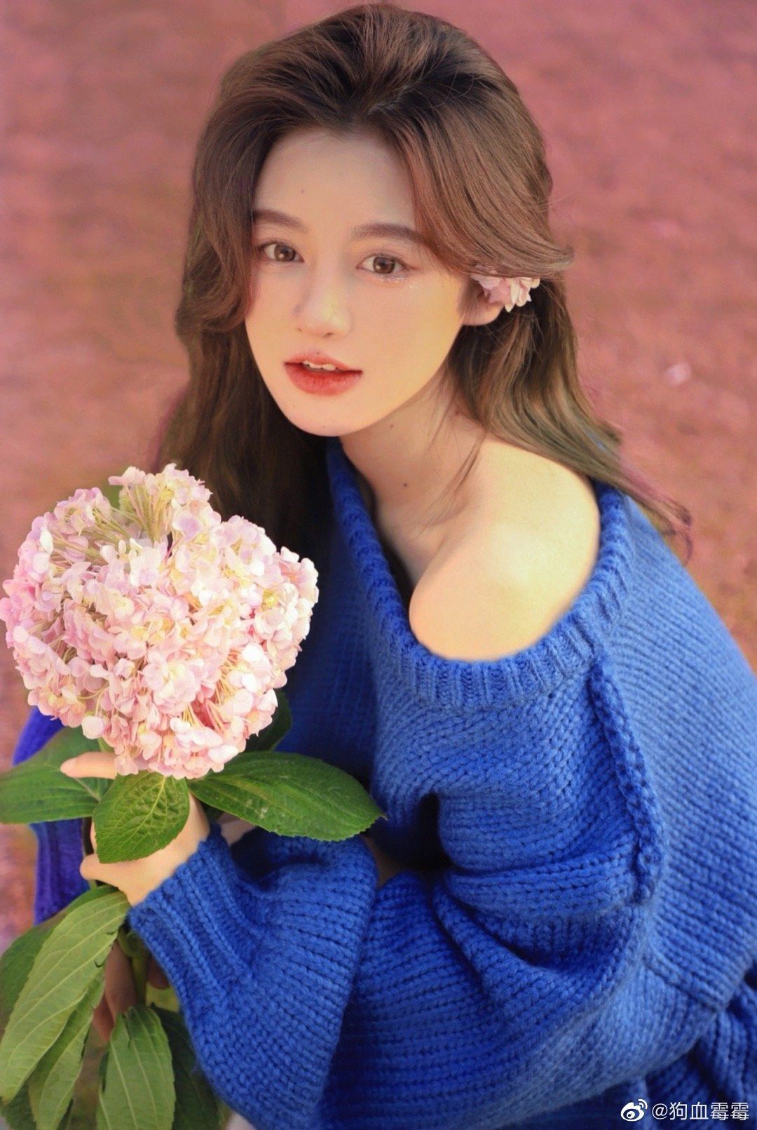 Phụ Bạc Vợ Con, Mất Hết Phúc Báo