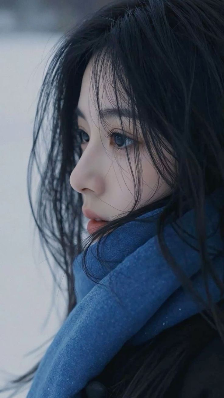 Mẹ chồng tương lai dẫn tôi đi mua ngũ kim