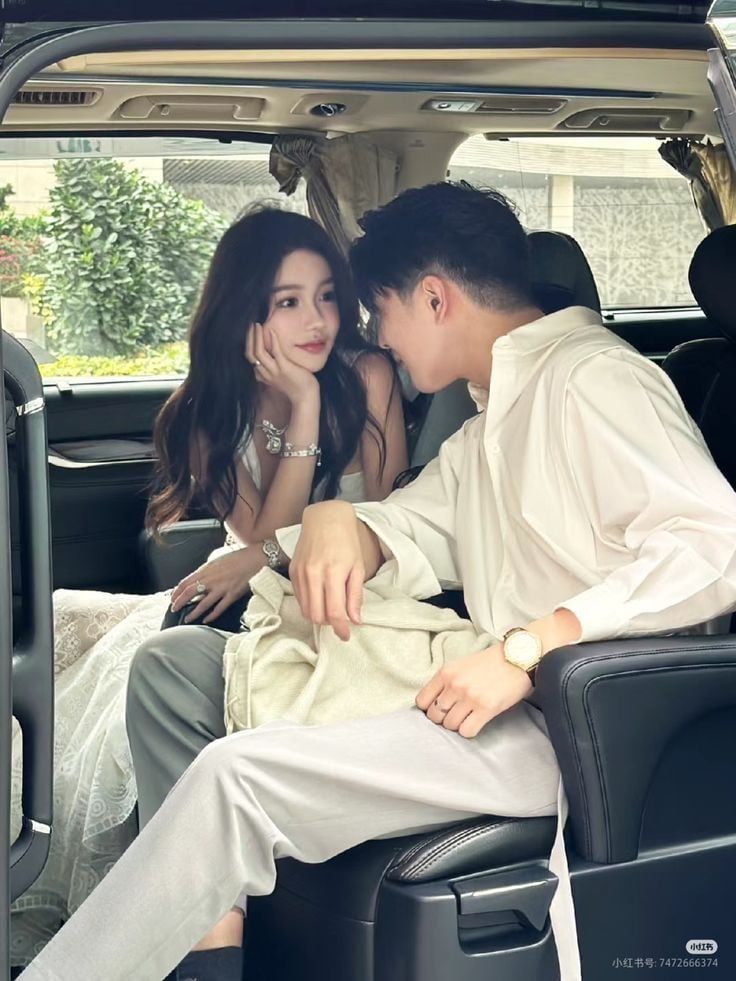 Hóa Ra Người Yêu Tôi Nhất Vẫn Luôn Là Anh