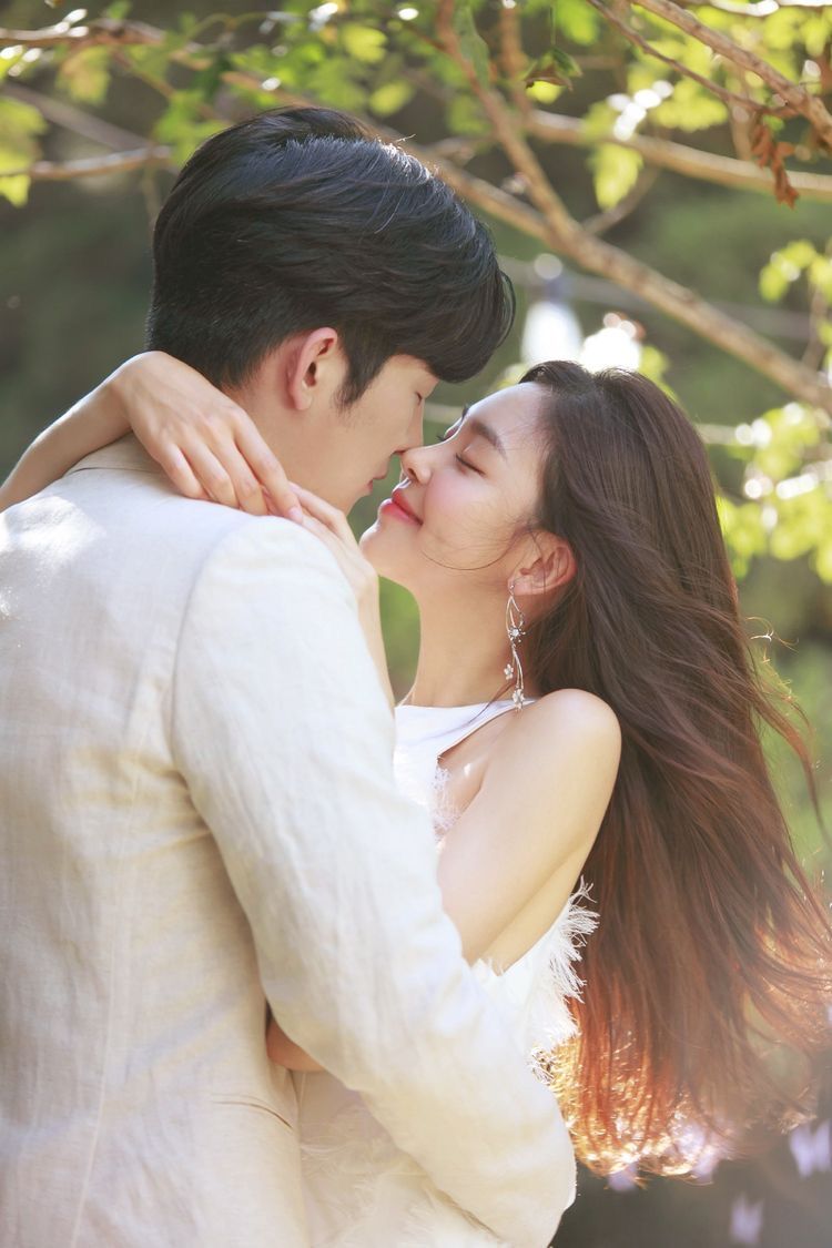 Lạc Lạc Không Dứt