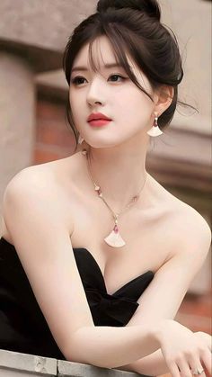 Nhà Có Trai Cưng, Con Gái Phải Chịu Thiệt