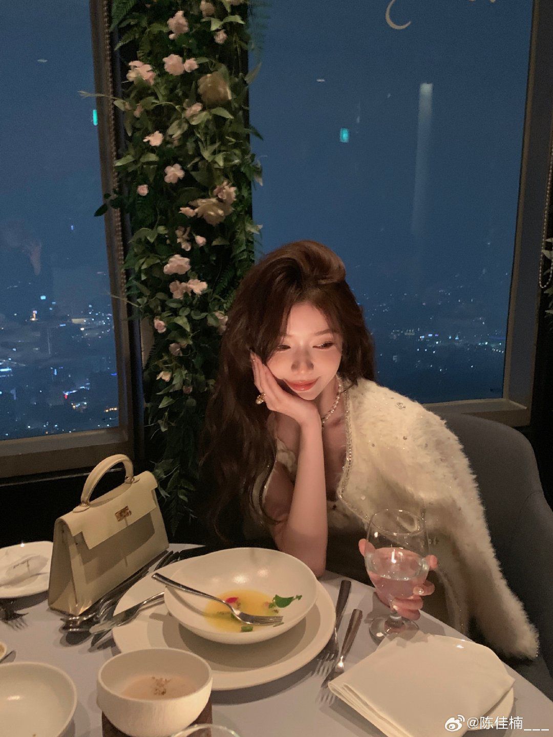 Tôi Là Bệnh Nhân, Không Phải Bệ Phóng