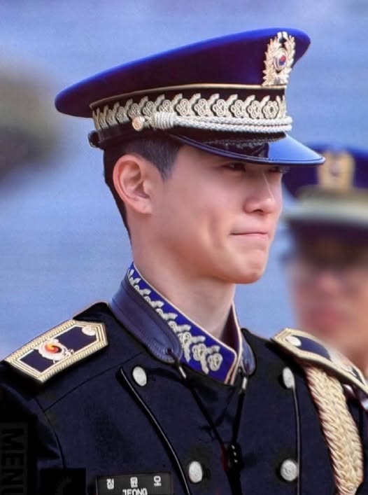 Cảnh sát Chu, tối nay xử lý theo pháp luật