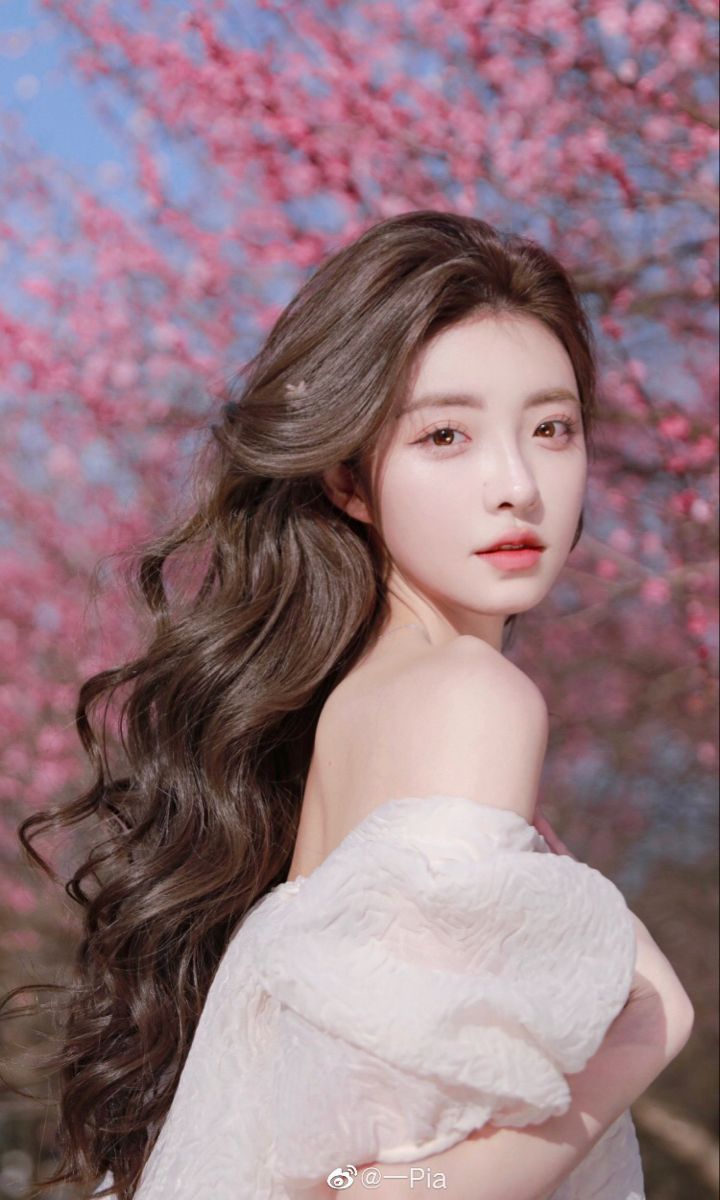 Trở Về Báo Thù: Em Gái Giả Thế Chân, Anh Trai Bán Đứng