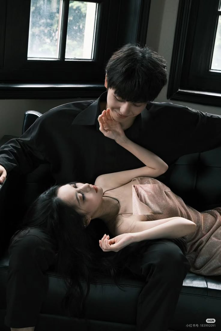 Cô Giáo, Anh Yêu Em