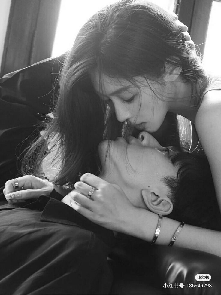 Tôi và sếp cùng bị cắm sừng