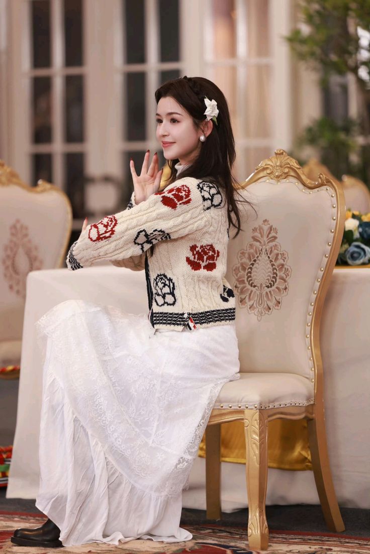 Ghen Vì Cha Mẹ Mua Nhà Cho Tôi, Chị Dâu Phát Điên