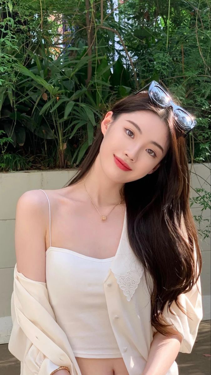 Mẹ chồng bị liệt bắt tôi hầu hạ, tôi: mơ đẹp quá