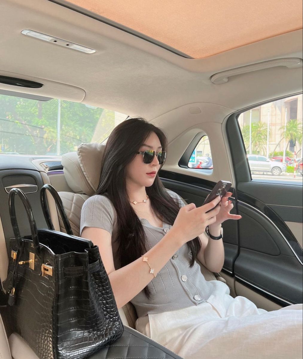 Cuộc Hôn Nhân Lệch Nhịp