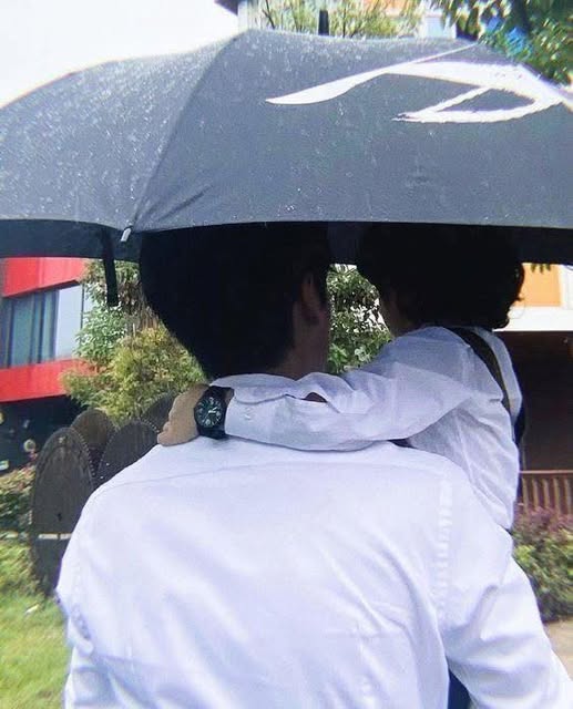 Anh Nợ Em Một Đời Ở Lại