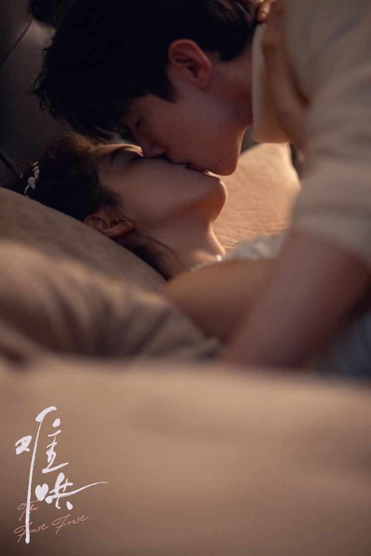 Chồng Cũ Ở Lại, Trai Trẻ Theo Em Về Nhà