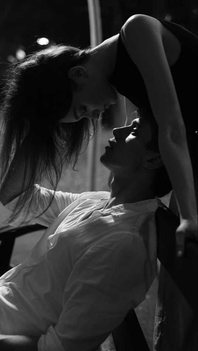 Em gái hệ trả thù, xuyên sách đánh gục nam chính chó điên