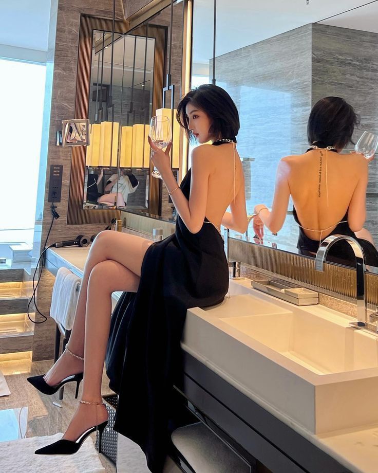 Tôi Mừng 500, Cô Ta Công Khai Danh Sách
